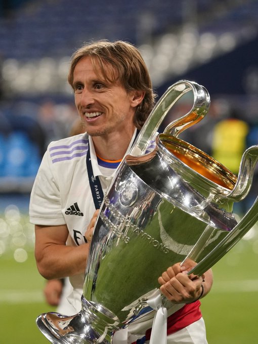 日职乙前瞻：秋田力求拿下德比胜利，仙台急需三分提升排名（日乙前瞻：秋田力拼德比三分，仙台急盼胜利提升名次）