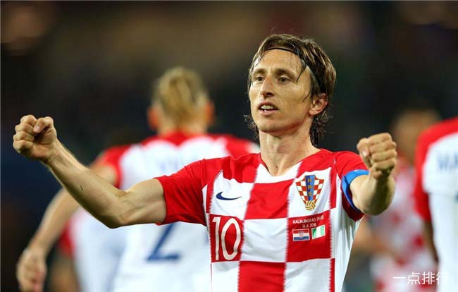 曝曼联愿1亿签安德森，不惜代价与曼城抢人！拉爵力挺阿莫林加速重建（传曼联愿砸1亿签安德森，誓与曼城抢人；拉爵力挺阿莫林推动重建提速）