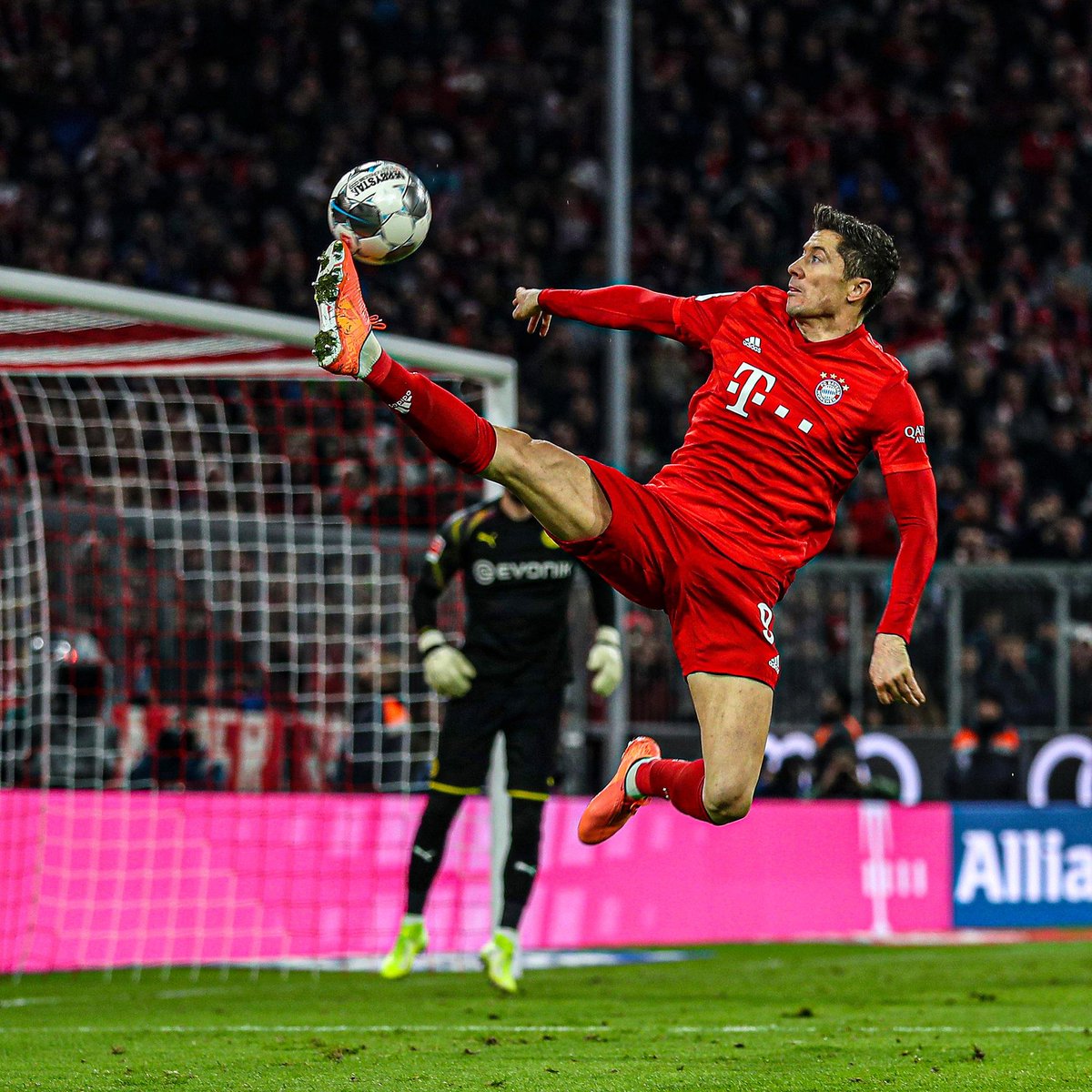 费尔明和德容复出，巴塞罗那备战塞维利亚（费尔明与德容重返阵容，巴萨备战塞维利亚）