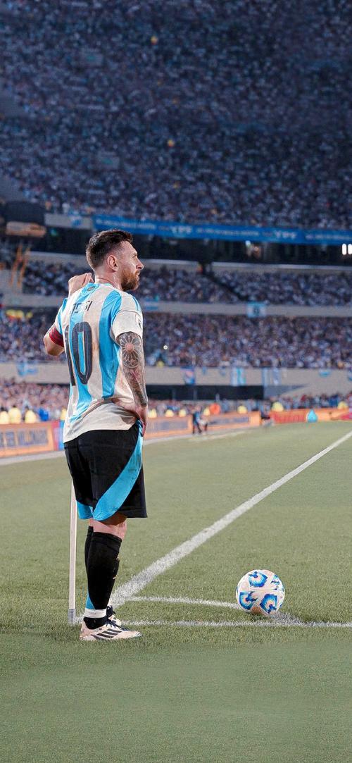 格莱姆斯＆乔治发挥出色，76人收获客场三连胜（格莱姆斯、乔治状态火热，76人豪取客场三连胜）