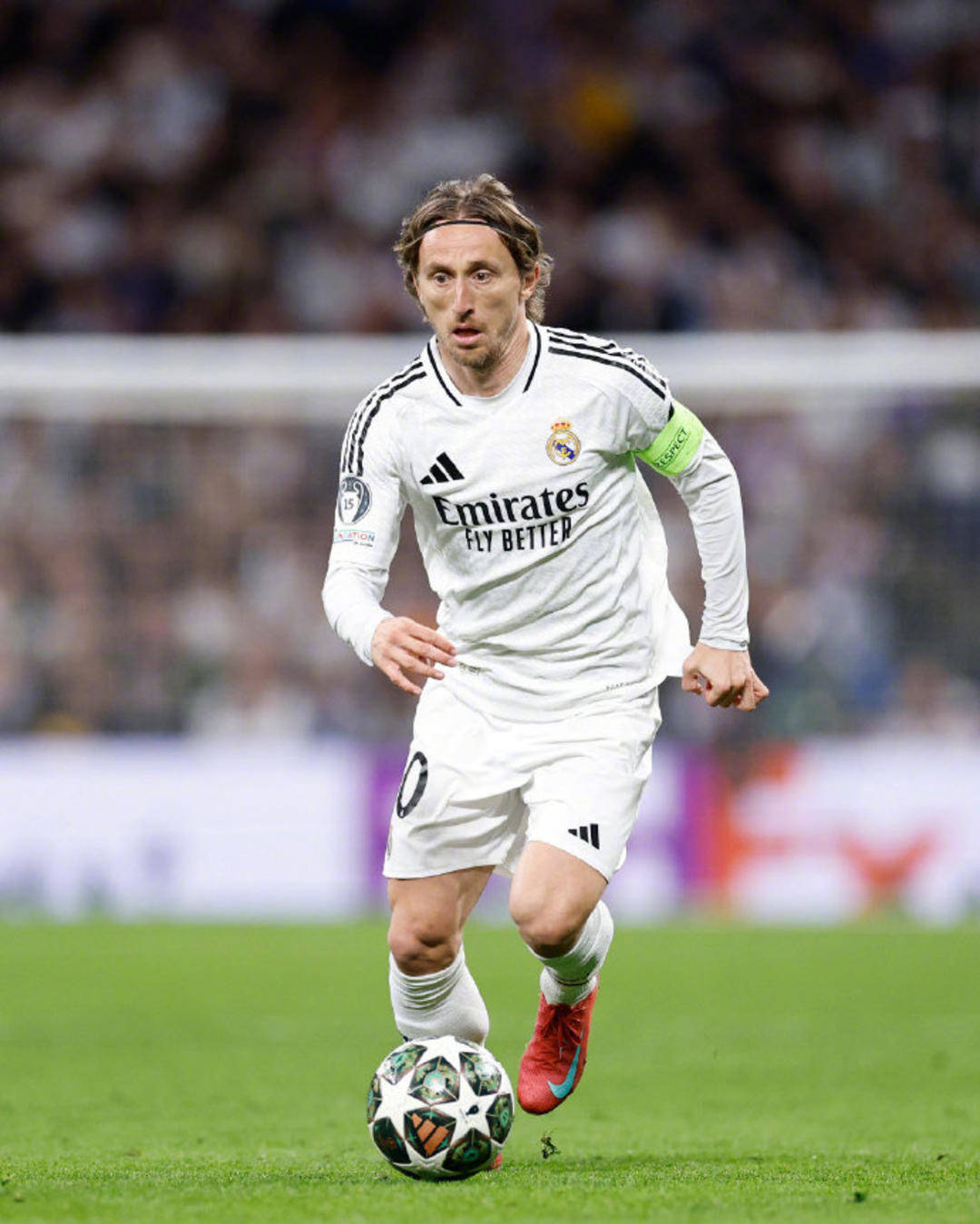 419场，张稀哲超越杨智位列国安队史总出场数第二（张稀哲出战第419场，超越杨智升至国安队史出场榜第二）